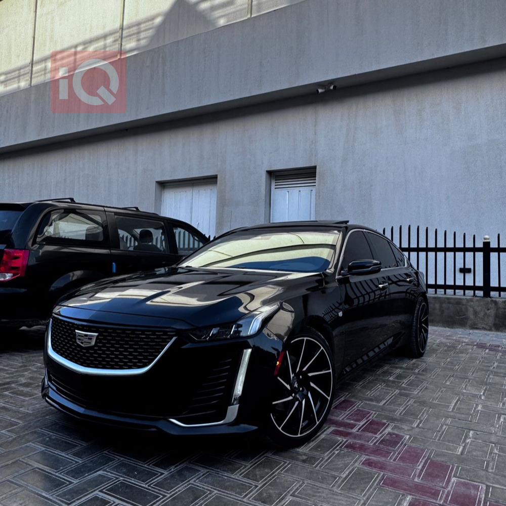 کادیلاک CT5